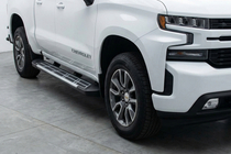 Chevrolet Silverado 2019- Pedane Laterali Sunrise (2 pz, Alluminio) foto 1