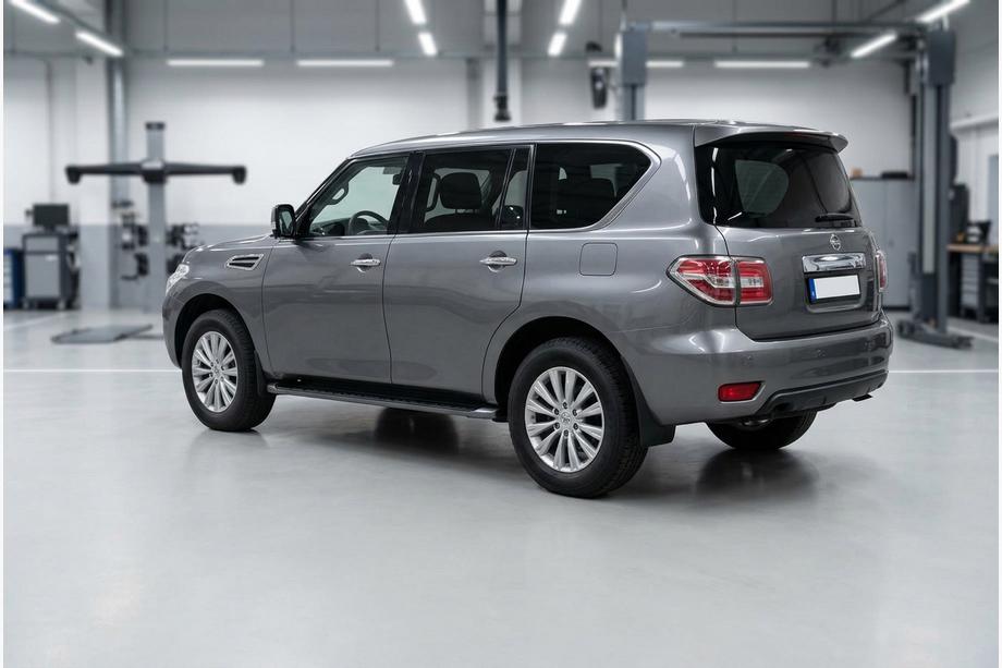 Nissan Armada 2016-2024 Pedane Laterali Bosphore Black (2 pz, Alluminio) Foto 1