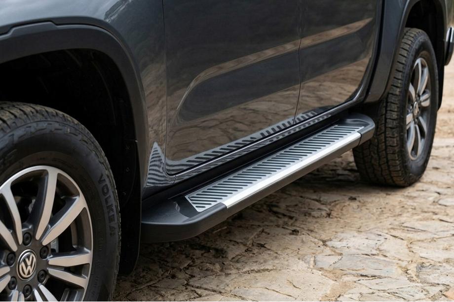 Volkswagen Amarok 2022- Pedane Laterali Line (2 pz, Alluminio) Image
