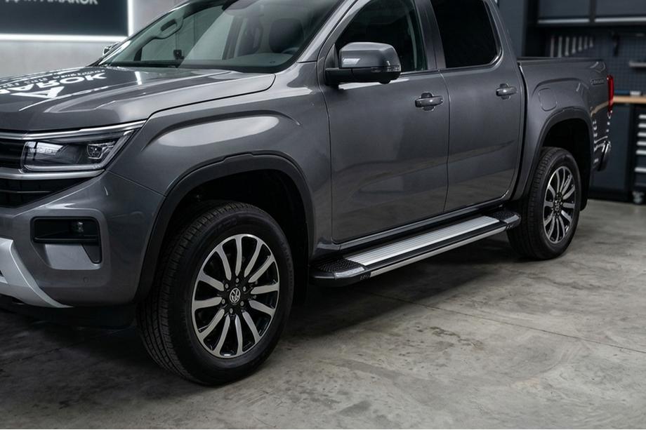 Volkswagen Amarok 2022- Pedane Laterali Rainbow (2 pz, Alluminio) Image