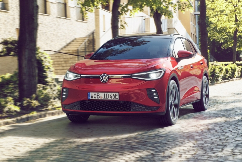 Volkswagen ID.4 GTX: crossover elettrico carico