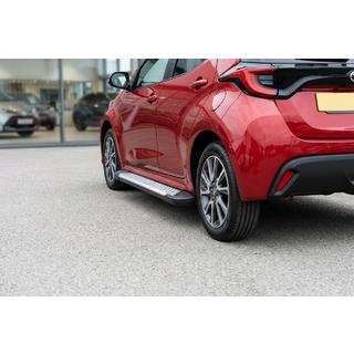 Pedane laterali Allmond Grey (2 pz, alluminio) Toyota Yaris/Yaris Cross (XP210) 2020- foto 1