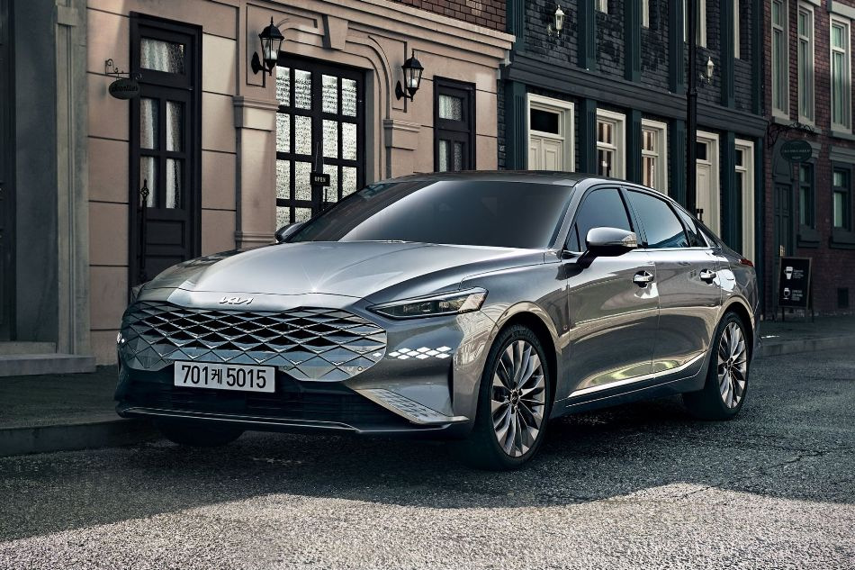 KIA K8: berlina ammiraglia con ambizioni