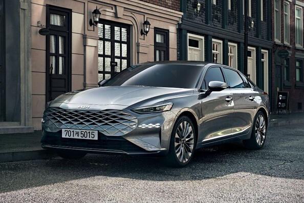 KIA K8: berlina ammiraglia con ambizioni
