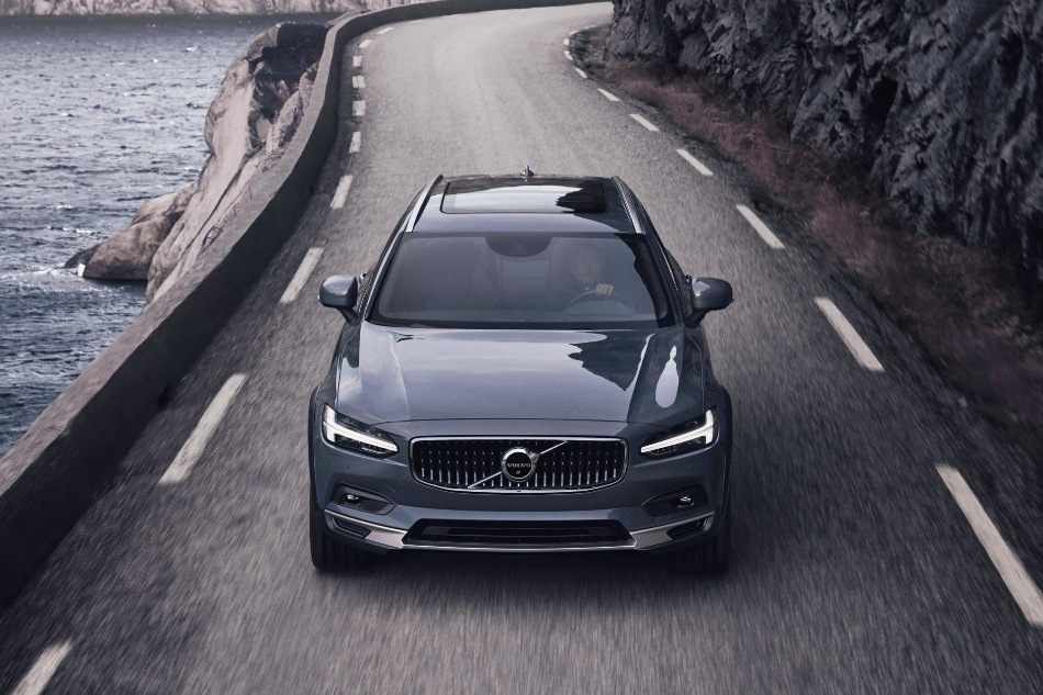 Volvo V90 Cross Country: una revisione del veicolo fuoristrada