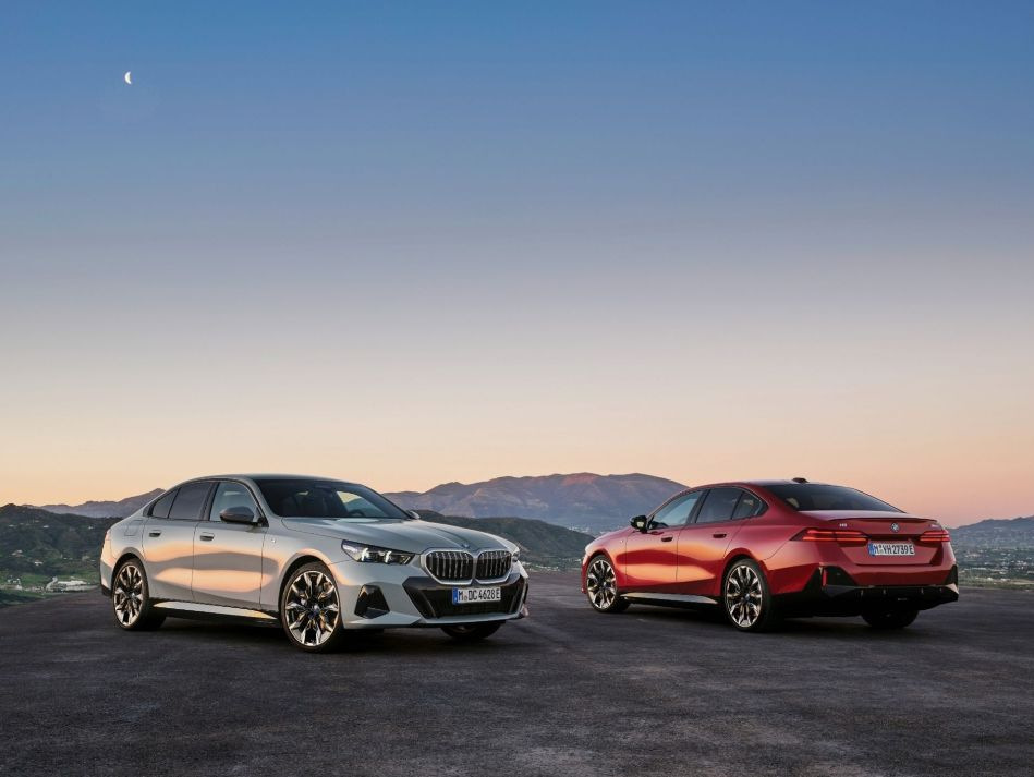 BMW Serie 5: berlina business della nuova generazione