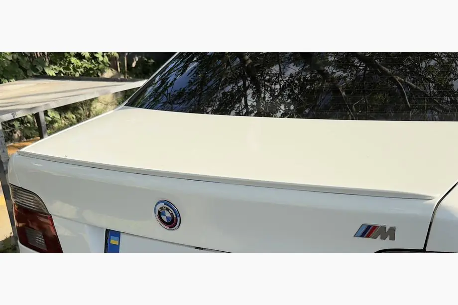 BMW 5 Series E39 1996-2003 Emblema Anniversario 78mm (posteriore) Foto 3
