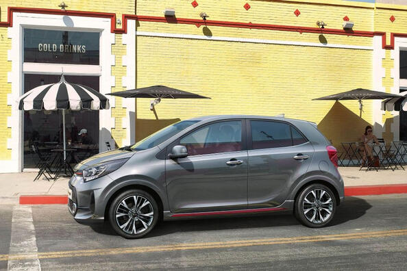 KIA Picanto di terza generazione: una revisione della berlina aggiornata Foto 3