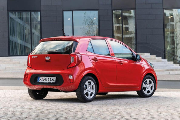 KIA Picanto di terza generazione: una revisione della berlina aggiornata Foto 5