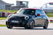 Recensione della berlina «caricata» MINI John Cooper Works 3D di terza generazione foto 1