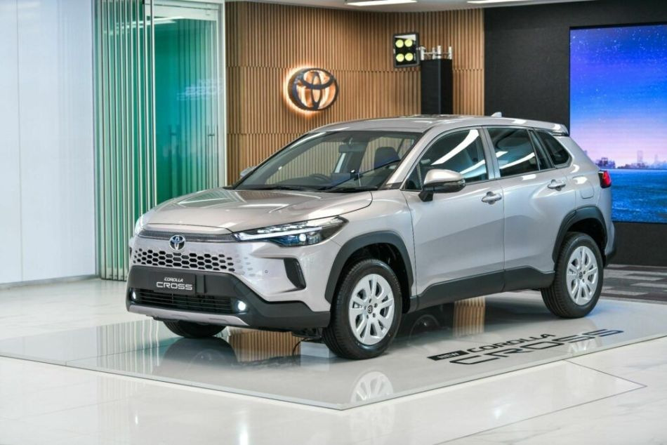 Toyota Corolla Cross: il crossover aggiornato del 2024