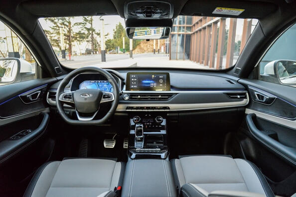 Chery Tiggo 7 PRO II generazione: crossover elegante e funzionale Foto 4
