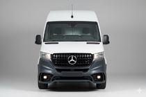 Mercedes Sprinter W907/W910 2018- Paraurti anteriore con griglia V2 (AMG) foto 8