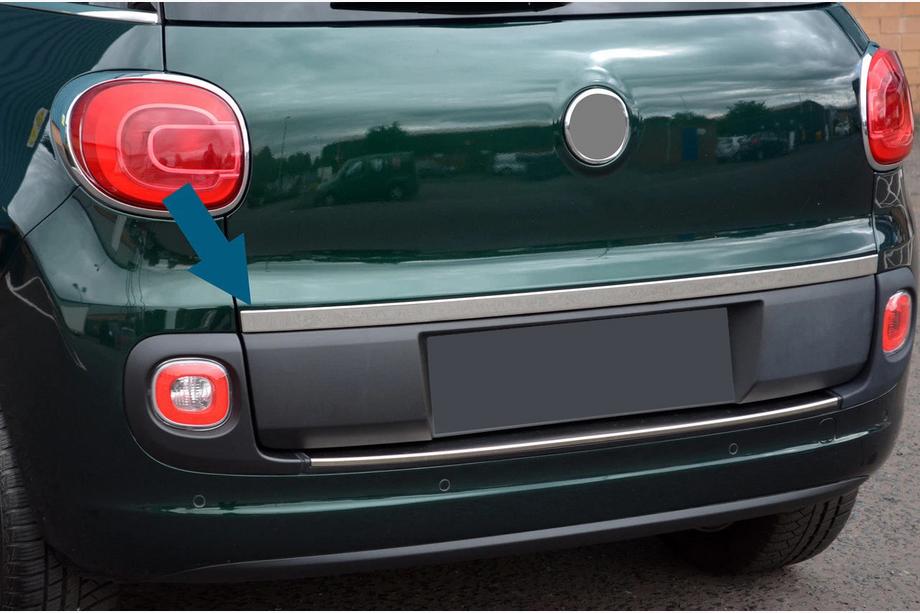 Fiat 500/500L 2013-2022 Modanatura sopra targa (per 500L, acciaio inox) Image