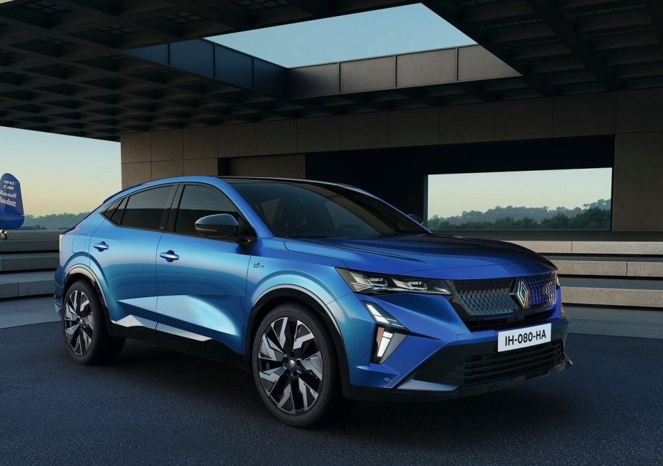 Recensione della cross-coupé Renault Rafale