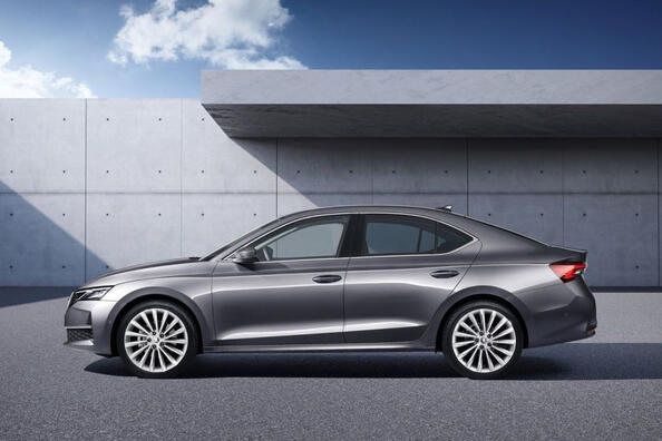 Skoda Octavia 2024: liftback aggiornato della quarta generazione Foto 4