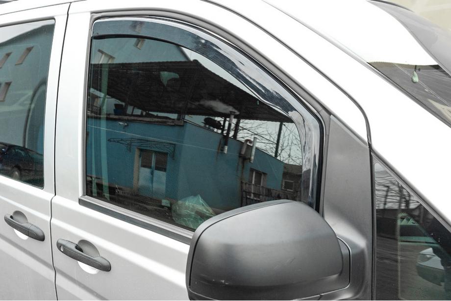 Mercedes Vito W639 2004-2014 Deflettori aria ad incastro Niken Luxury (2 pz) Foto 1