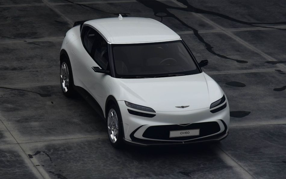 Genesis GV60: una rivisitazione dell’auto elettrica di lusso