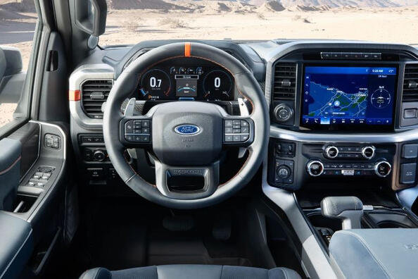 Ford F-150 Raptor: un pick-up che conquista l’off-road Foto 6