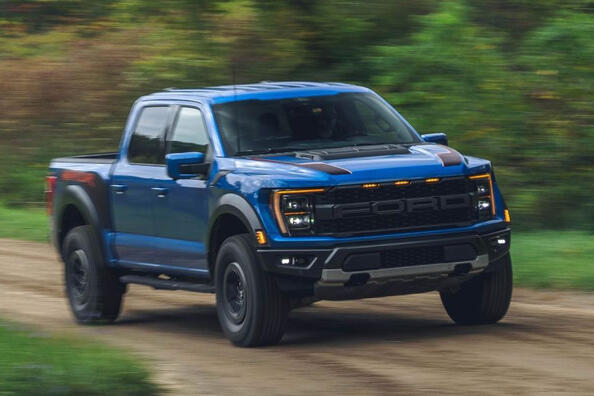 Ford F-150 Raptor: un pick-up che conquista l’off-road Foto 2