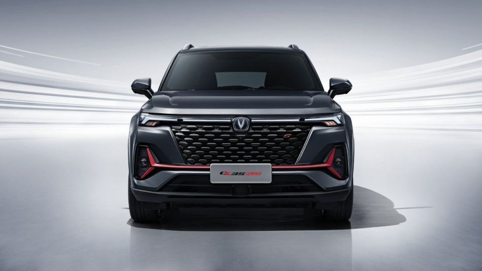 Changan CS35 Plus: crossover compatto aggiornato