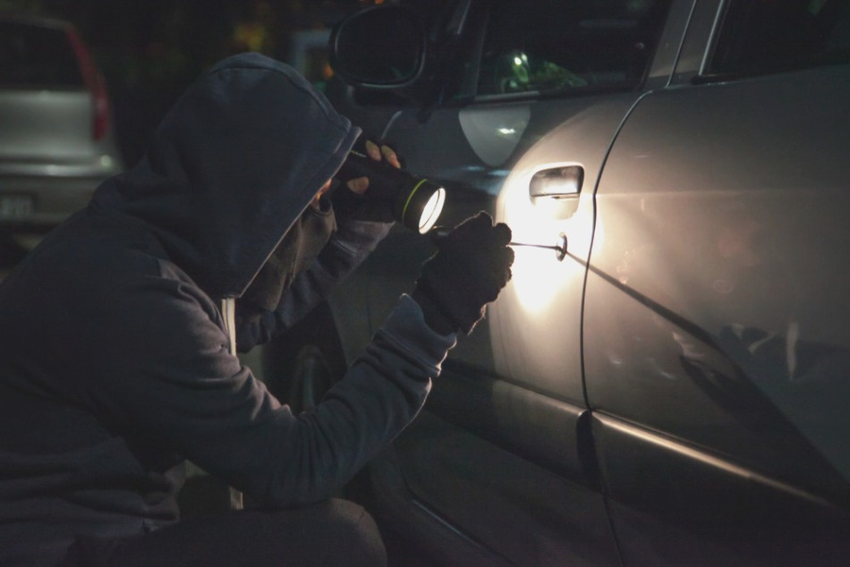 Cosa fare per prevenire il furto dell’auto?