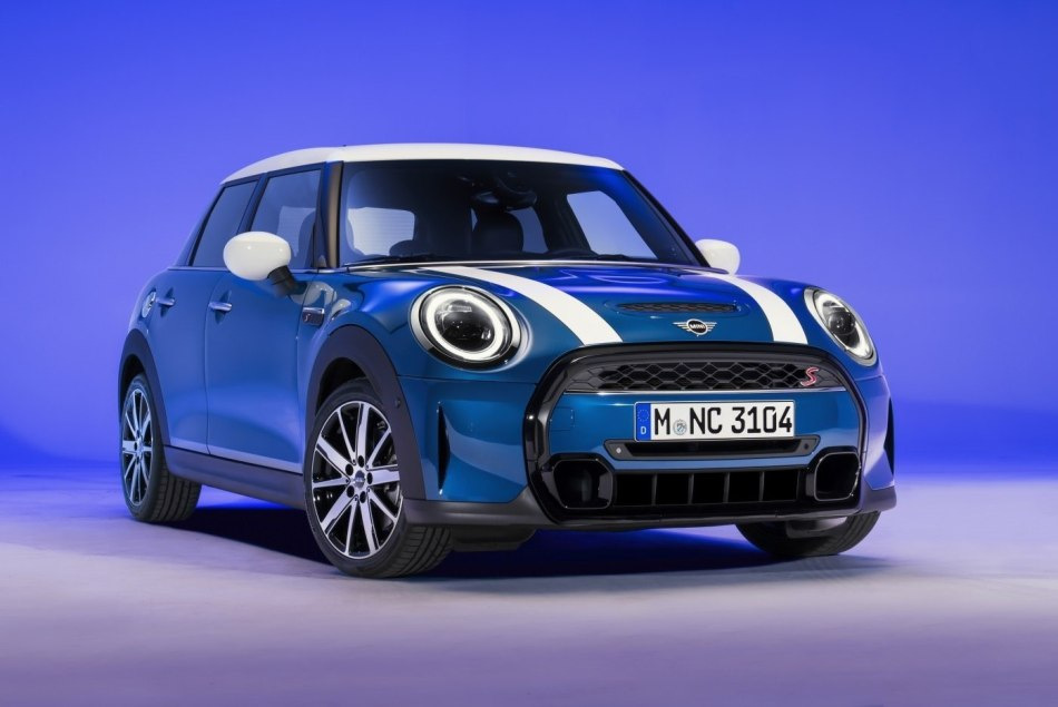 MINI Hatchback 5D: revisione della berlina compatta di terza generazione