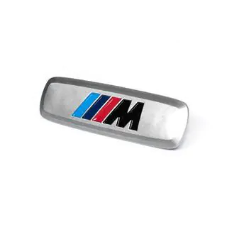 Badge in alluminio per tappetini auto (1 pz) foto 2
