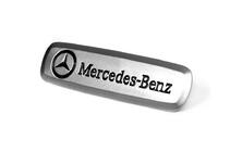 Mercedes-Benz Mercedes Badge in alluminio per tappetini (1 pz) foto 2