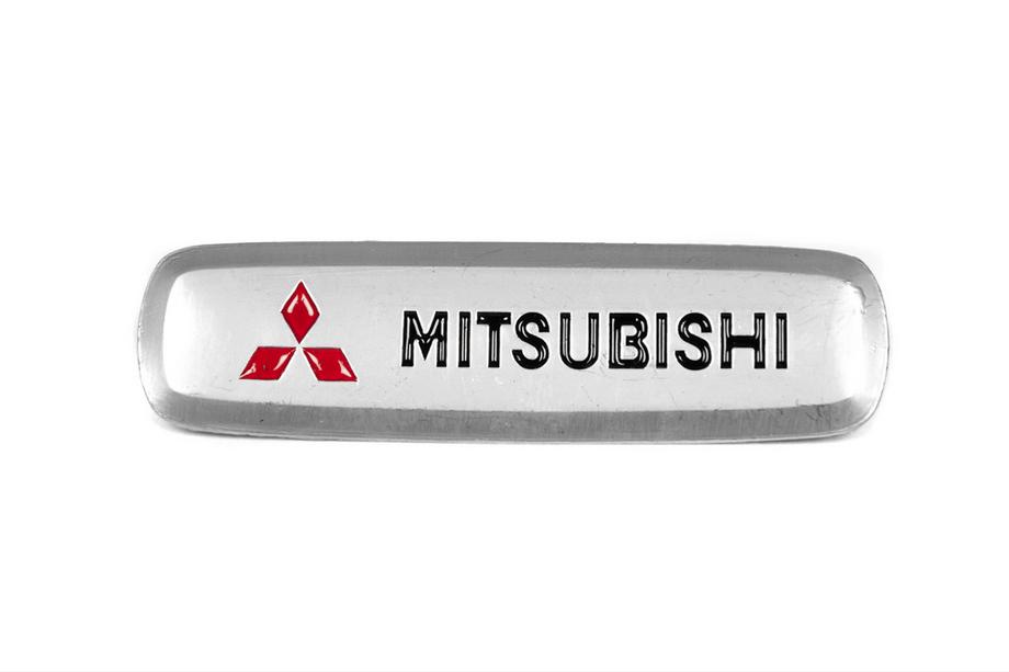 Mitsubishi Badge in alluminio per tappetini auto (1 pz) Image