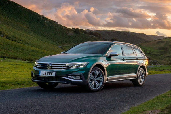 Volkswagen Passat Alltrack: station wagon per tutte le strade