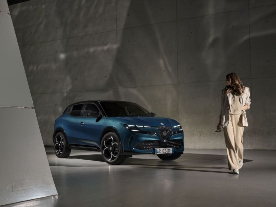 Recensione del crossover Alfa Romeo Junior 2024