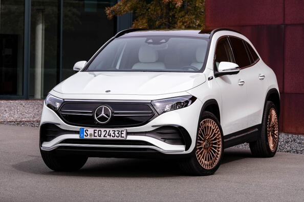 Recensione del crossover elettrico Mercedes-Benz EQA