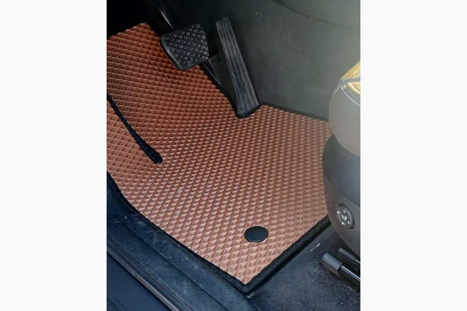 BMW X3 F25 2011-2018 Tappetini EVA (Marrone) Image
