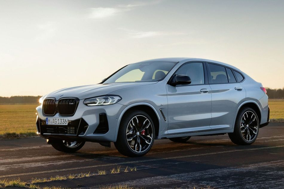 Recensione BMW X4: crossover aggiornato in stile coupé