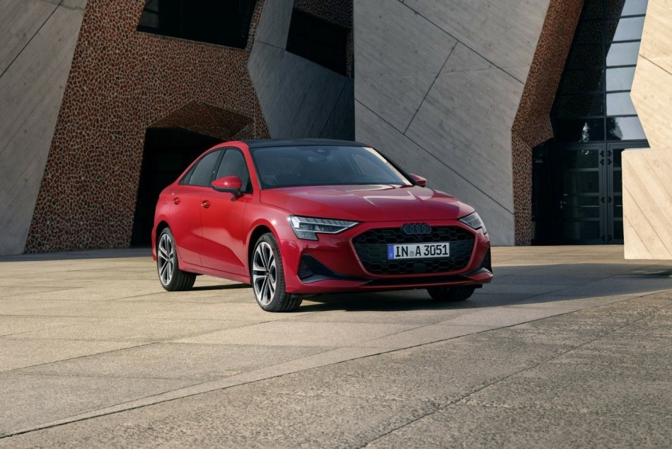 Audi A3 Berlina aggiornata 2024: l’evoluzione di stile e tecnologia