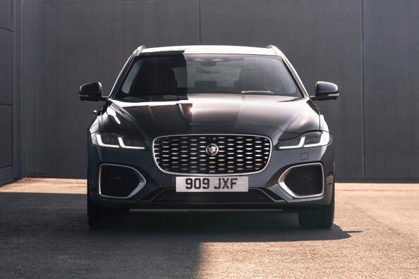 Recensione Jaguar XF Sportbrake: la station wagon britannica dopo l’aggiornamento Foto 2