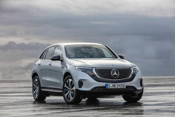 Recensione del crossover elettrico Mercedes-Benz EQC