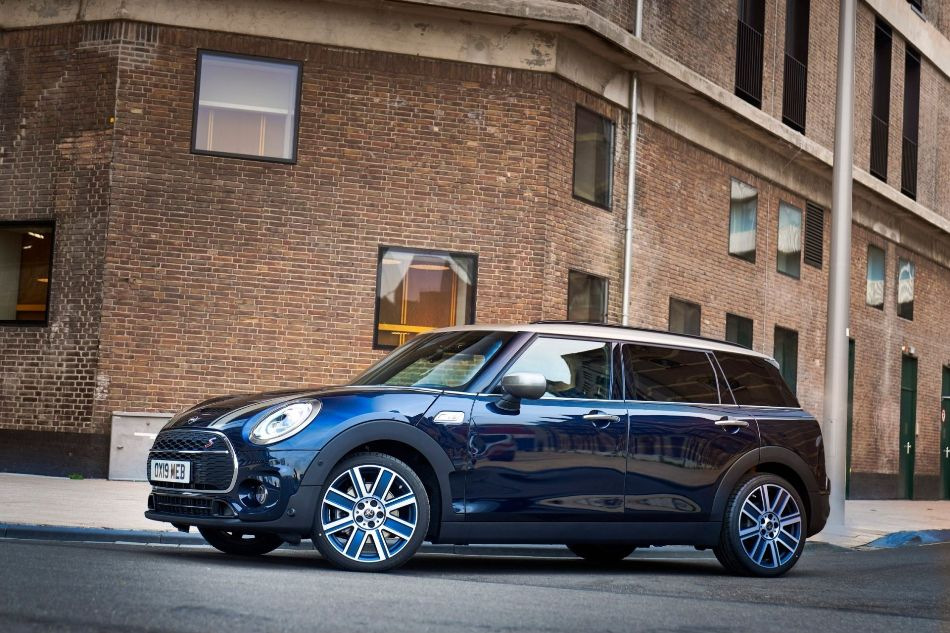 Recensione della MINI Clubman aggiornata: più stile e comfort
