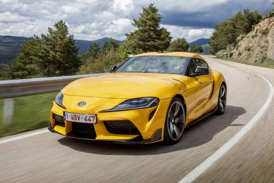 Recensione della coupé sportiva Toyota Supra V generazione