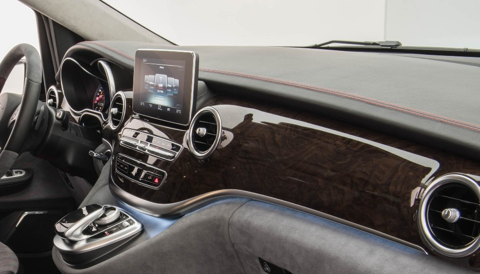 Tuning cruscotto: trasformiamo gli interni dell’auto