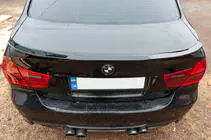BMW 3 Series E90/E91 2005-2011 Spoiler stile M4 (per E90, primerizzato per verniciatura) foto 6