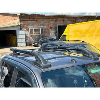 Barre longitudinali Shark con barra trasversale Toyota Hilux 2015- foto 1
