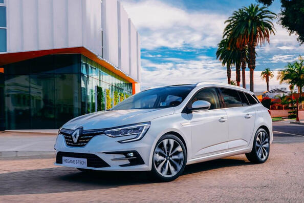 Renault Megane Station Wagon: station wagon aggiornata per una vita attiva