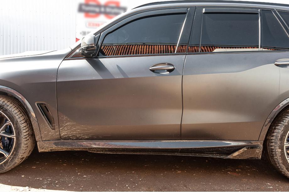 BMW X5 G05 2019–2026 Kit carrozzeria Paradigm Black Knight (per M-Sport 2023+) Foto 4