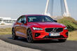 Recensione Volvo S60: elegante berlina svedese foto 1