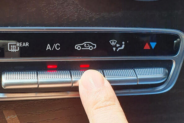 Ricircolo dell’aria nell’abitacolo dell’auto: di cosa si tratta?