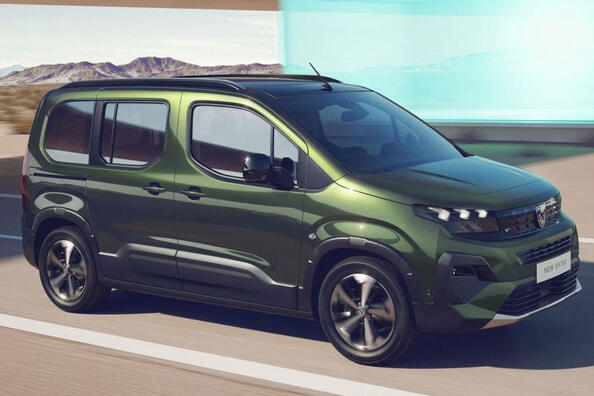 Revisione del furgone compatto aggiornato Peugeot Rifter 2024