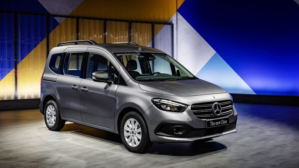 Mercedes-Benz Citan Combi: furgone compatto pratico e confortevole