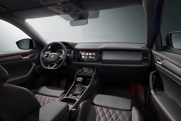 Recensione della versione sportiva del crossover Skoda Kodiaq RS Foto 5